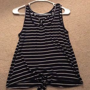 tank top size medium